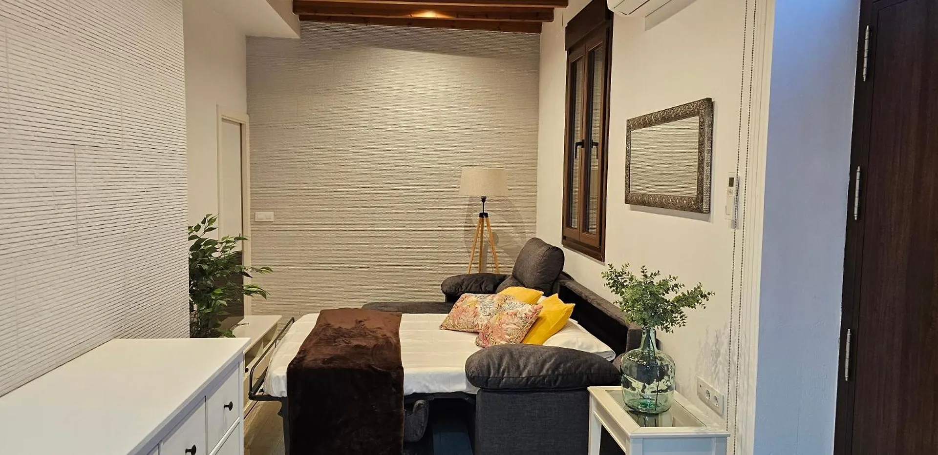 Lujoso Apartamento En La Alameda Seville